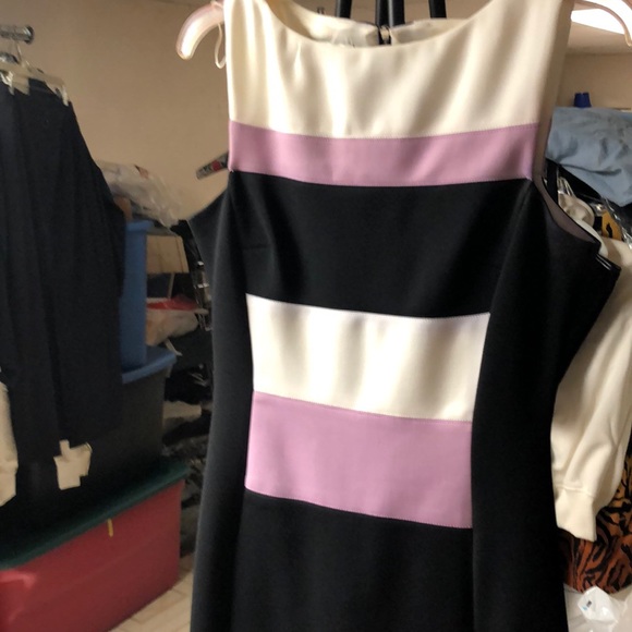 Dress - Picture 2 of 4